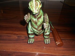 RARE 1960 ' S GODZILLA TIN LITHO BATTERY OPERATED REMOTE CONTROL TOY BY BULLMARK. 11