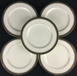 Set of 5 VTG Dinner Plates 10 1/2 
