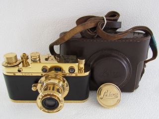 Leica - Ii (d) Ernst Leitz Wetzlar Wwii Vintage Russian 35mm Gold Camera