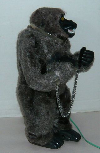 VINTAGE MARX MECHANICAL MIGHTY KING KONG GORILLA REMOTE CONTROL BATTERY OP.  TOY 2