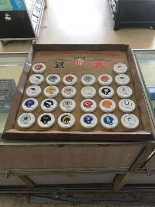 Gatorade Nfl Bottle Caps/lids With Display Vintage