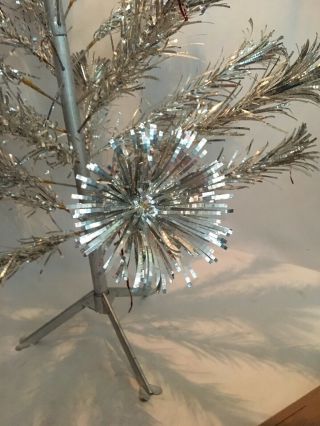 Vintage Christmas Aluminum Tree 4 ft Sparkler Pom Pom Box Complete 34 Branches 4