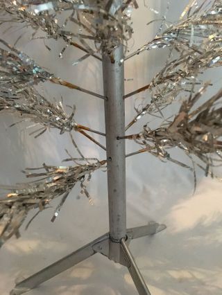 Vintage Christmas Aluminum Tree 4 ft Sparkler Pom Pom Box Complete 34 Branches 7