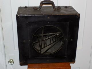 Vintage Victor Wood Speaker Case
