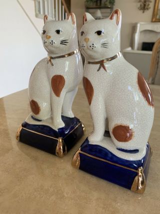 Vintage 2 FITZ & FLOYD Porcelain Cats on Blue Pillows Figurines Bookends 3