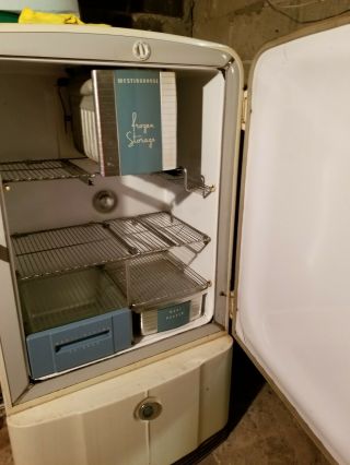 1940 ' s Vintage Westinghouse Refrigerator 4