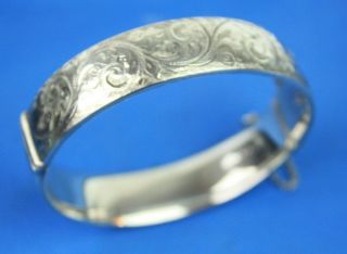 Vintage Silver Georg Jensen Half Engraved Bangle Bracelet London Hallmark C1957 6