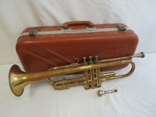Vintage Olds Ambassador Fullerton Calif.  Brass Gold - Tone Trumpet & Case (repair)