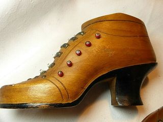 PAIR ANTIQUE WOODEN SHOE BOOT SNUFF BOX BOXES DICE IN SOLES LEATHER HORN DETAIL 3