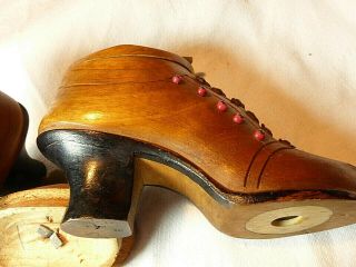 PAIR ANTIQUE WOODEN SHOE BOOT SNUFF BOX BOXES DICE IN SOLES LEATHER HORN DETAIL 7