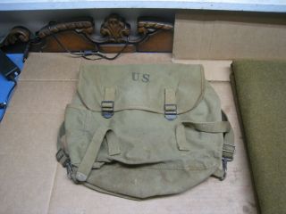 Vintage WWII Era Powers and Company 1941 Canvas Field Bag w/ Military Blanket 2