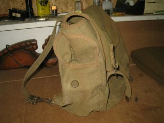 Vintage WWII Era Powers and Company 1941 Canvas Field Bag w/ Military Blanket 8