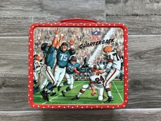Vintage 1964 NFL Quarterback metal lunchbox.  Packers - Chicago Bears - Browns - Giants 2