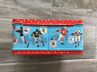 Vintage 1964 NFL Quarterback metal lunchbox.  Packers - Chicago Bears - Browns - Giants 5