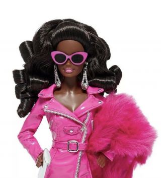 Limited Edition Moschino Barbie Doll Aa Met Gala Rare