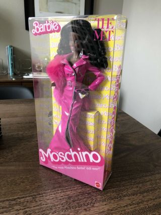 LIMITED EDITION Moschino Barbie Doll AA Met Gala Rare 8