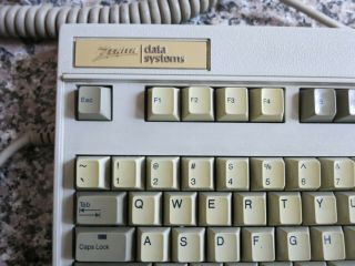 Zenith Data Systems ZKB - 2 Vintage Computer Keyboard 2