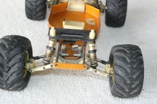 Vintage RC10 Team Associated Gold Pan chassis 4