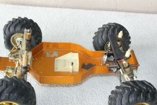 Vintage RC10 Team Associated Gold Pan chassis 5
