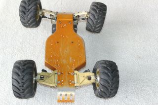 Vintage RC10 Team Associated Gold Pan chassis 7