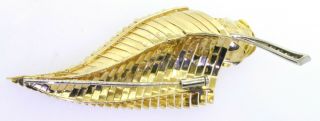 Vintage heavy 18K gold Italy.  60CTW VS diamond/emerald plant leaf brooch 4