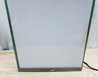 Vintage Picker X - RAY Light Box 3