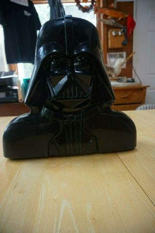 Vintage Darth Vader Carrying Case With All Characters