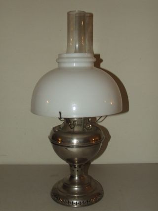 Antique 1895 Edward Miller Kerosene Oil Gwtw Table Lamp With Milk Glass Shade