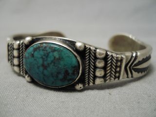 DETAILED THICK VINTAGE NAVAJO GREEN SPIDERWEB TURQUOISE STERLING SILVER BRACELET 5