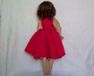 Vintage Madame Alexander Cissy Doll with Extra Clothes 2