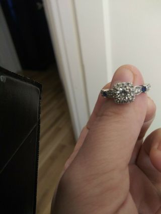 Vera Wang 3/4 Carat Blue vintage diamond Engagement Ring 7