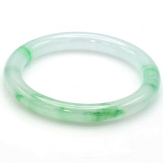 Vintage Translucent Green Jade Bangle Bracelet 49.  1 Grams 7.  5 Inches