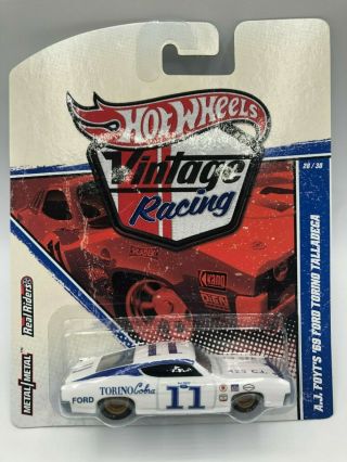 Hot Wheels Vintage Racing A J Foyt 