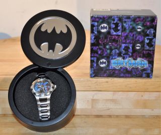 Vintage Batman Limited Edition Fossil Watch 1846/2000 W/ Box