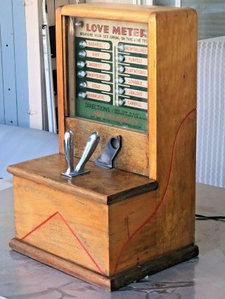 RARE 1934 LOVE TESTER Arcade machine.  Wood cabinet Exhibit Supply Co. ,  Chicago. 4