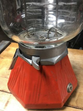 Vintage / Antique Northwestern Peanut / Gumball Machine 4