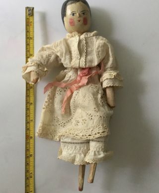 Antique Grodnertal Jointed Peg Wooden Doll Dressed Embroidered Linen And Lace