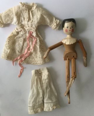 Antique Grodnertal jointed peg wooden doll dressed embroidered linen and lace 2