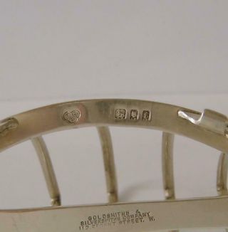 A Sterling Silver Toast Rack London 1921 Goldsmiths & Silversmiths Co 82 Grams 6