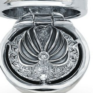Imperial Russian egg Faberge pendant design,  inside natural diamond 3