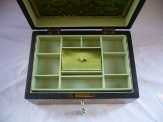 Antique Victorian Walnut Tunbridge Parquetry Inlaid Jewellery Box 5
