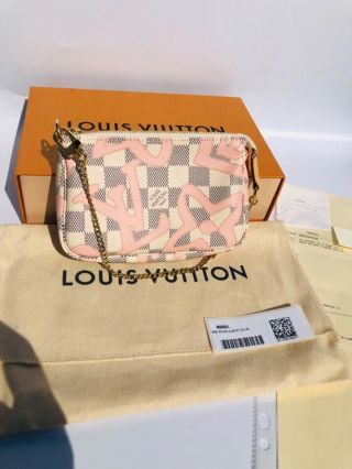 Auth Rare Louis Vuitton Tahitienne Damier Azure Mini Pochette Bag