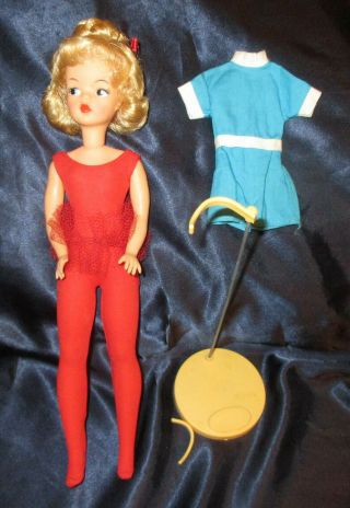 Ideal Tammy Doll With Stand,  Ballerina And Outfits Bs - 12 1 Euc Blonde