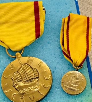 Wwii Us Marine Corp China Service Medal W/minnie Medal