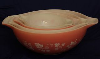 Vintage Pink Pyrex Gooseberry Cinderella Mixing Bowl Set 4 -
