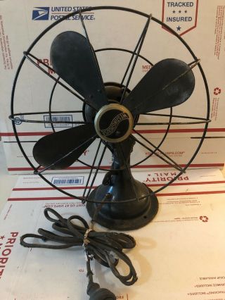 Vintage/antique Westinghouse 9  Oscillating Desk Fan,  1930’s,  Broken Blade