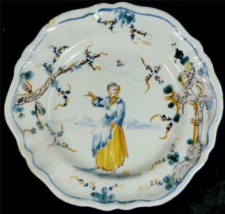 N676 18th Century Antique Italian Maiolica Tin Glaze Plate Savona