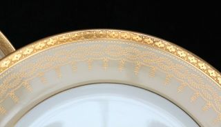 Gorgeous Antique Set 10 CAULDON ENGLAND Dinner plates Beige Gold Encrusted 5525 3