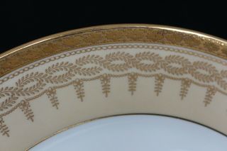 Gorgeous Antique Set 10 CAULDON ENGLAND Dinner plates Beige Gold Encrusted 5525 7