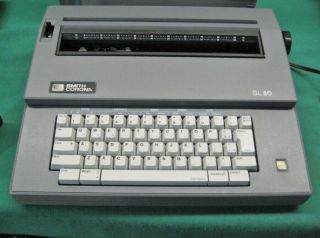 Vintage Smith Corona SL80 Portable Electric Typewriter Guaranteed 5